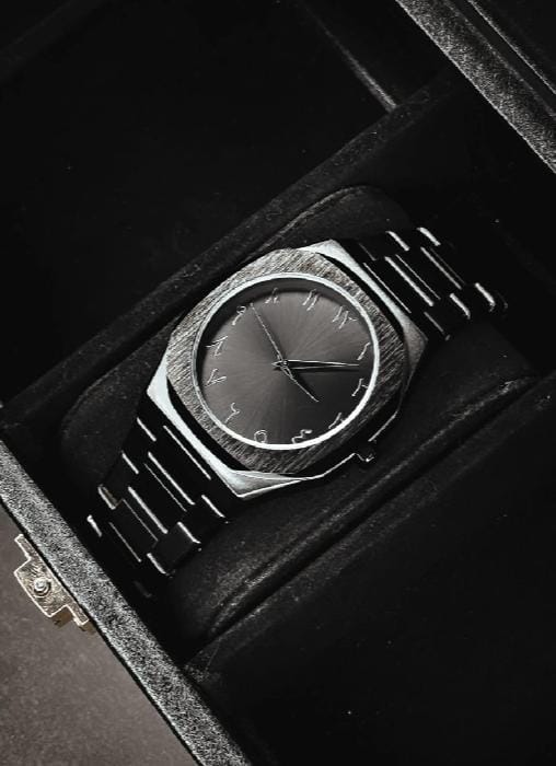 LUXURY WATERPROOF ARABIC DIAL WATCH
