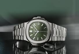 Patek Philippe Nautilus Automatic Green Dial Men's Watch